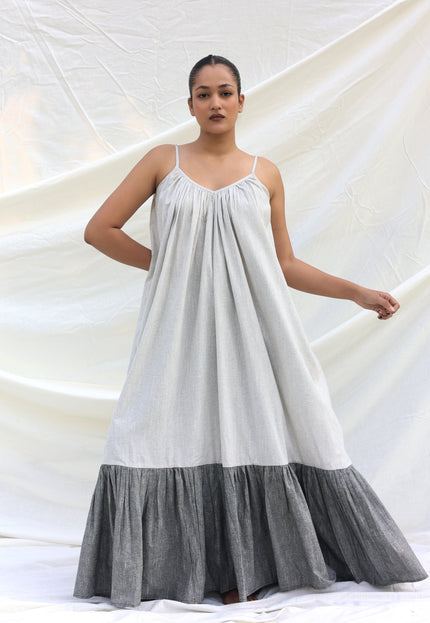 Long contrast gathered dress