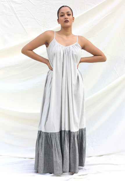 Long contrast gathered dress