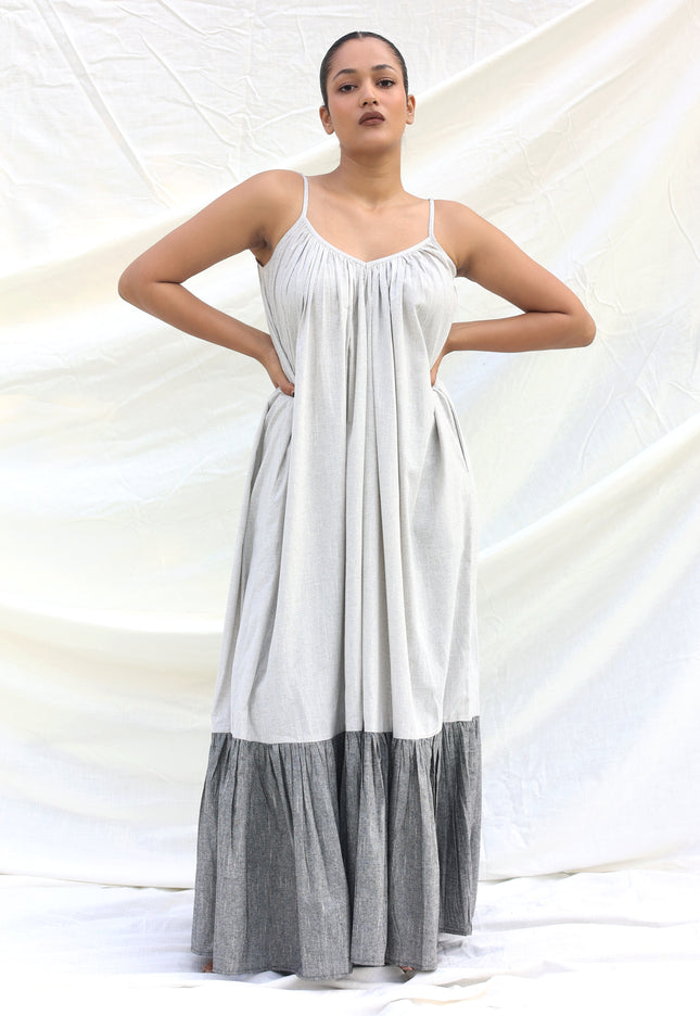 Long contrast gathered dress