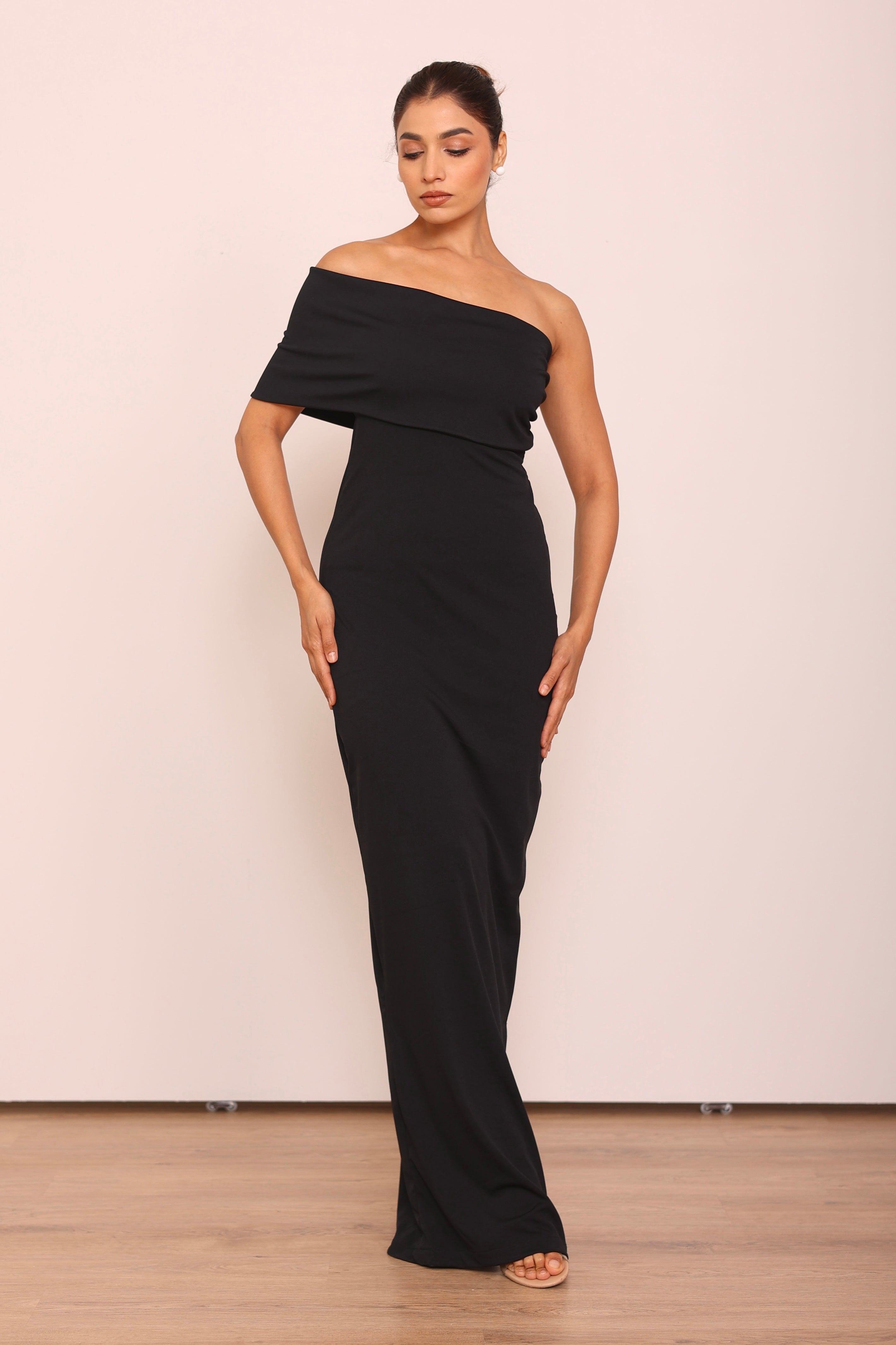 Long black body con cape dress – PR LABEL