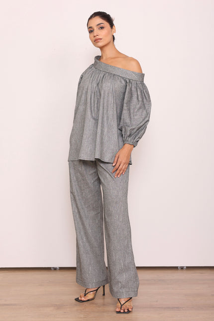 Tailored pants + Drop shoulder top