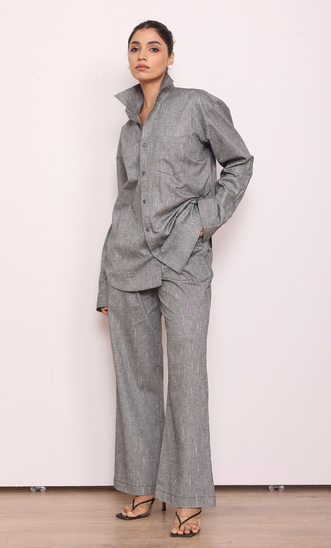 High waist pants + Oversized shirt
