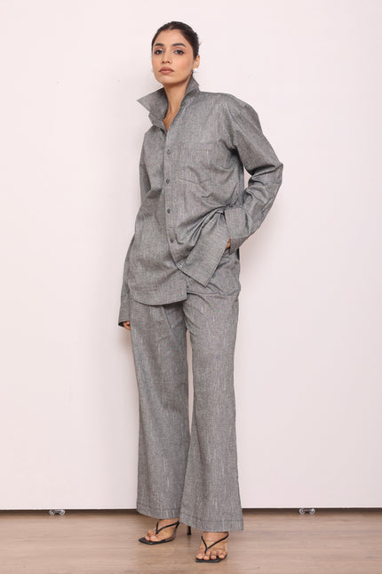 High waist pants + Oversized shirt