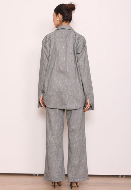 High waist pants + Oversized shirt