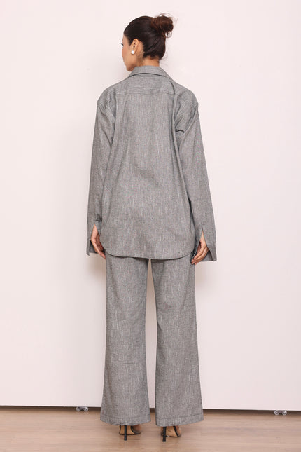 High waist pants + Oversized shirt