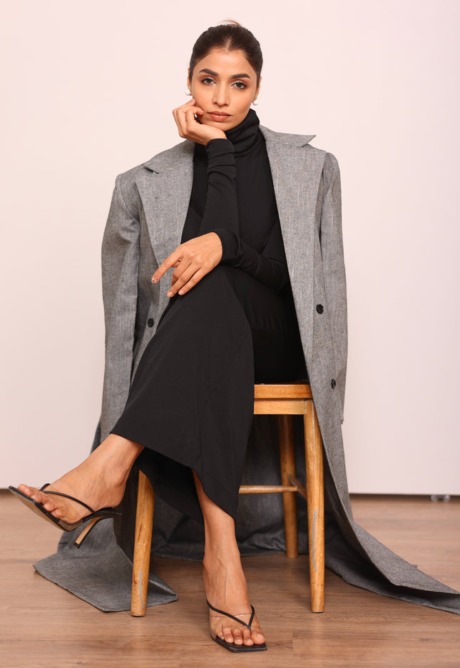 Long sleeves high-neck body con dress