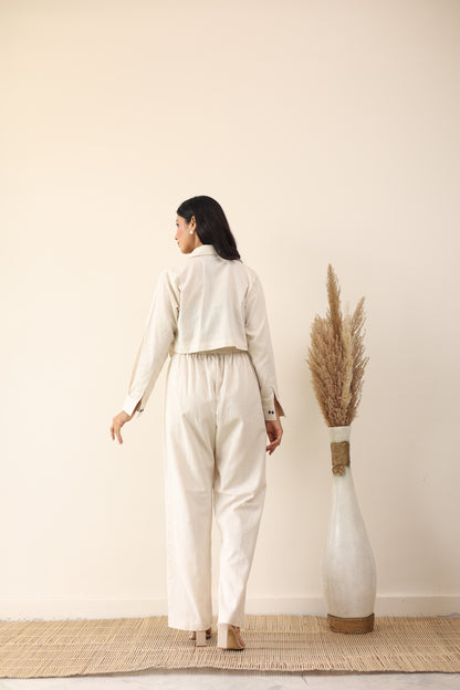 Linen high waist pants with tailored shirt