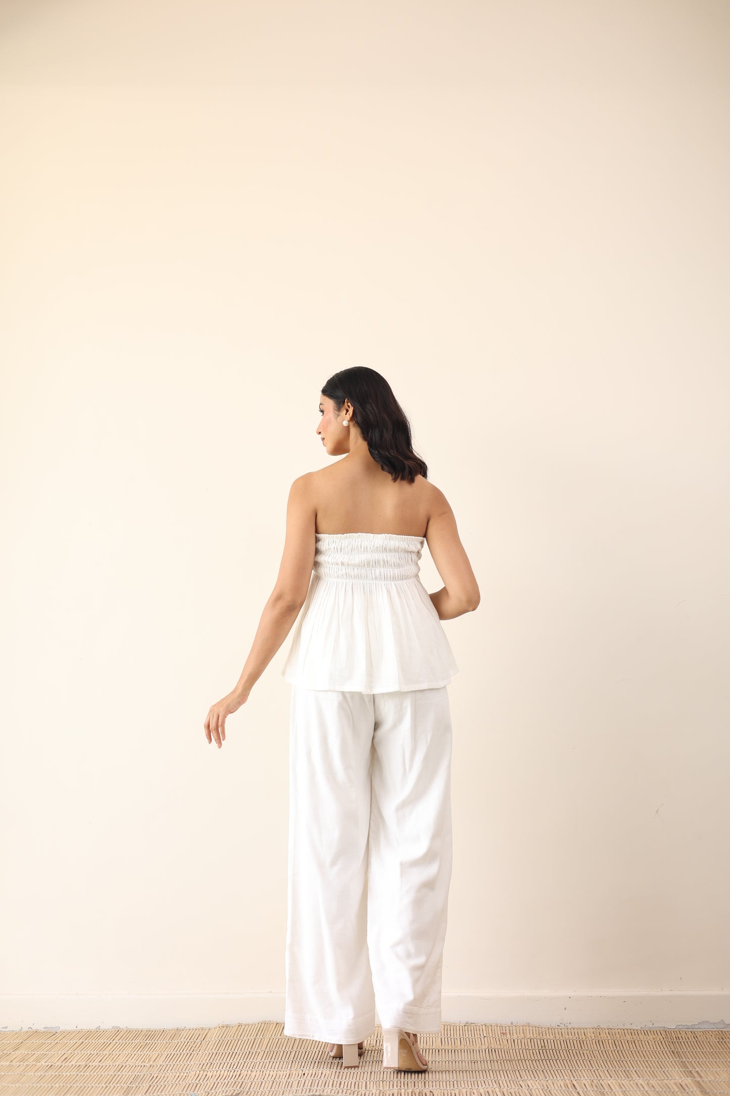 Gathered top and high waist pants