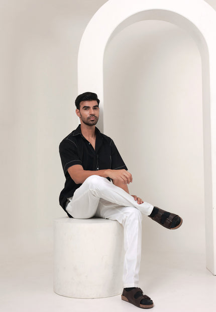 Regular fit solid cotton black shirt
