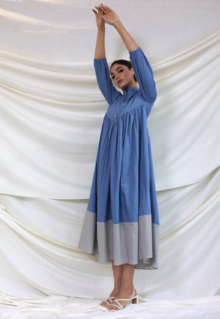 Contrast gathered midi dress