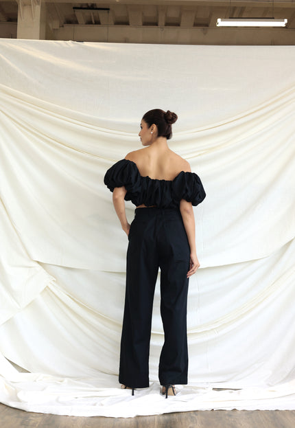 Black puff tube top