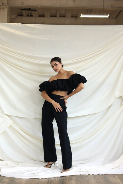 Black puff tube top