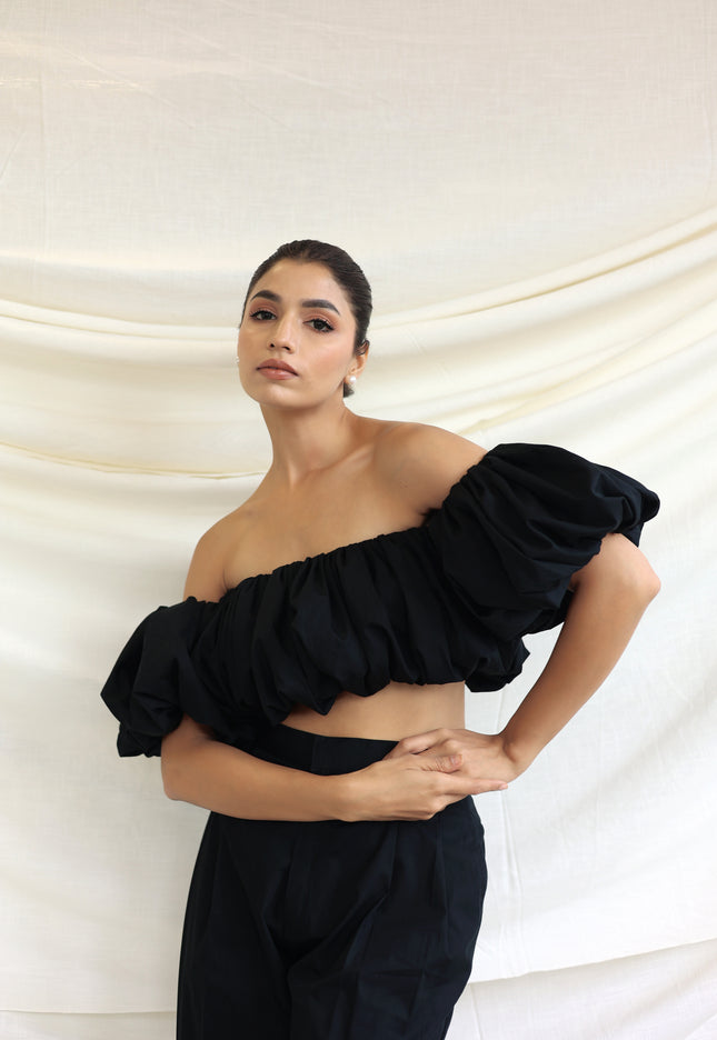 Black puff tube top