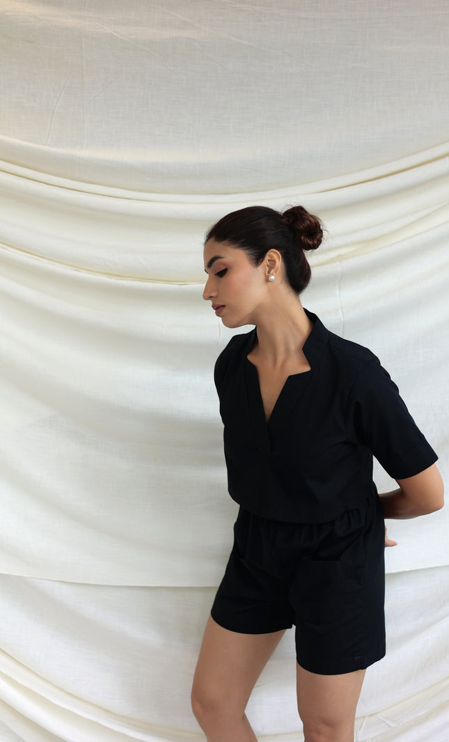 Cotton black top