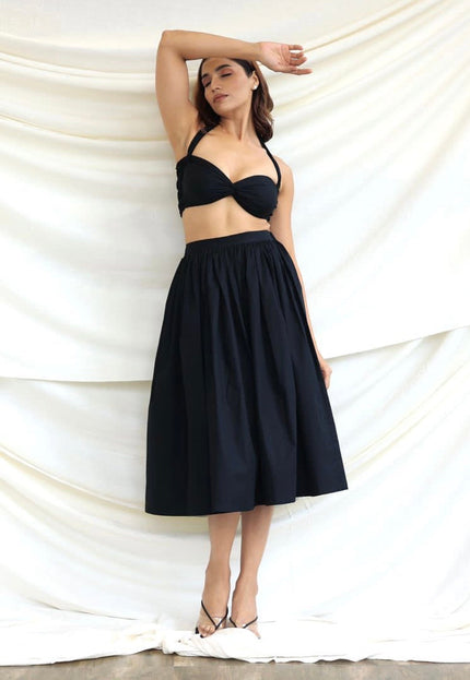 Black midi skirt