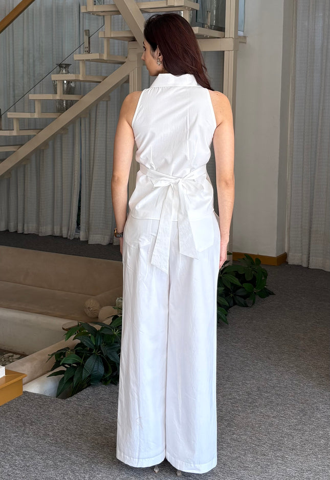 Tailored white shirt