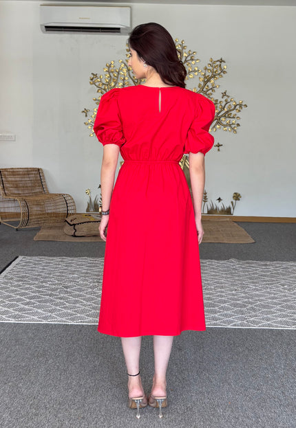 Red wooden ring dress
