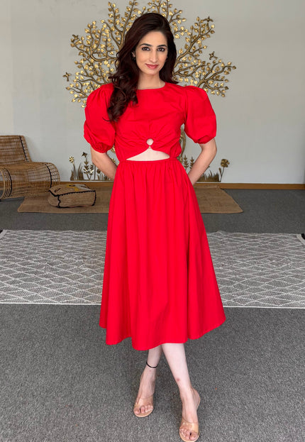 Red wooden ring dress