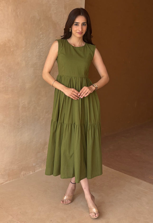 Green midi dress
