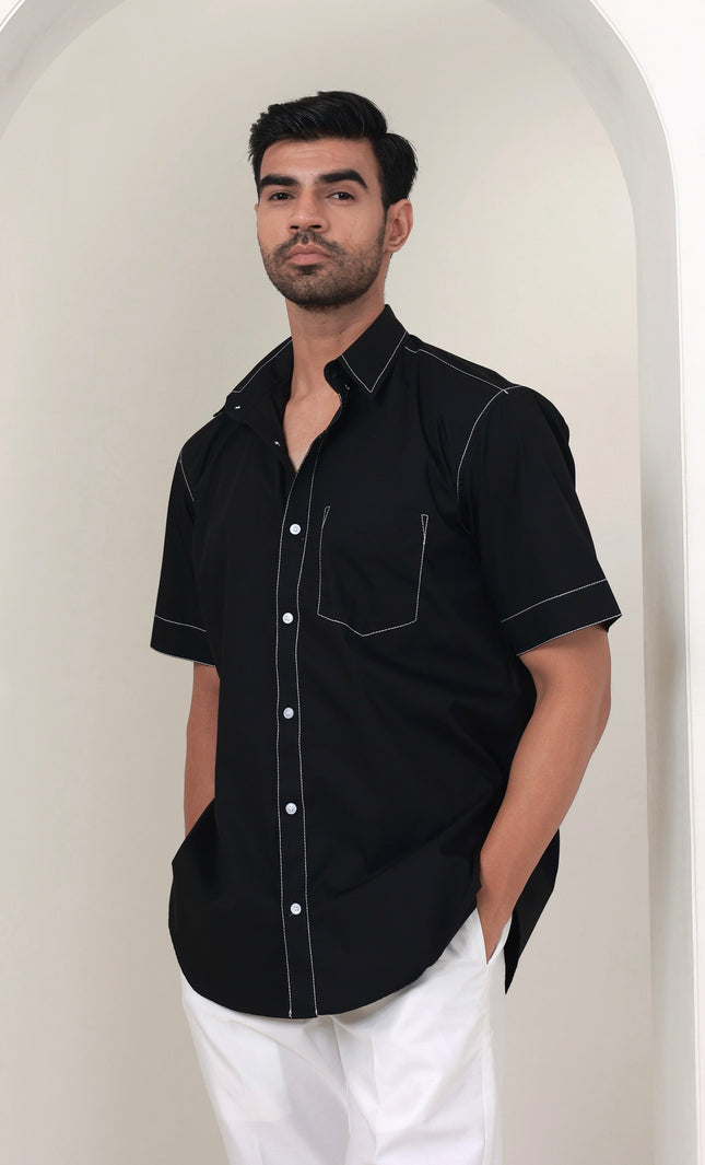 Regular fit solid cotton black shirt