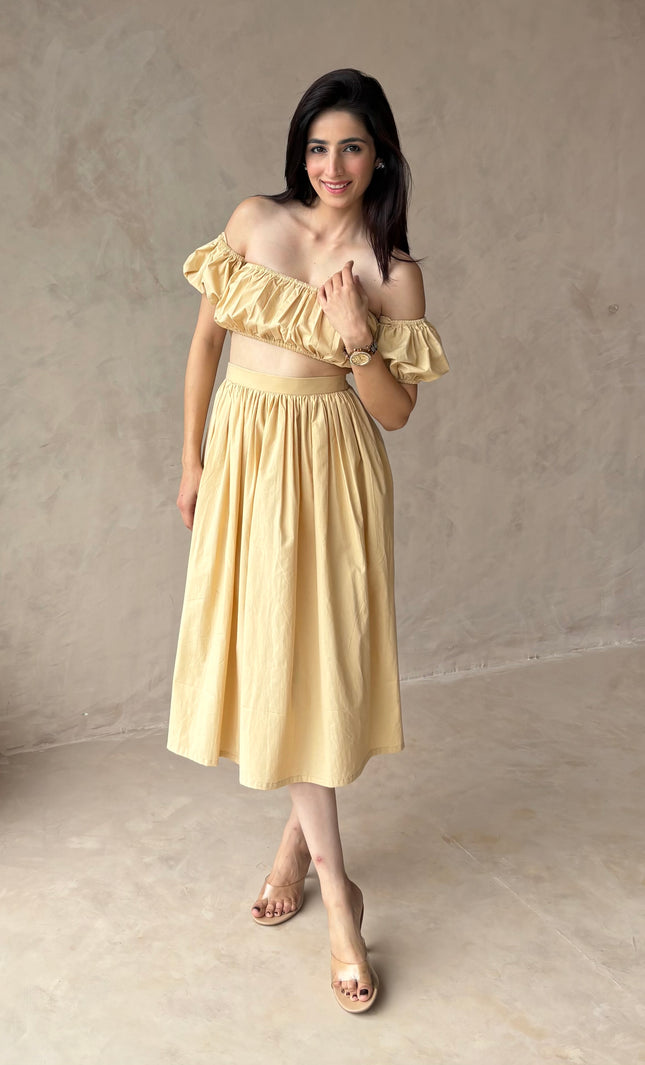 Beige balloon top