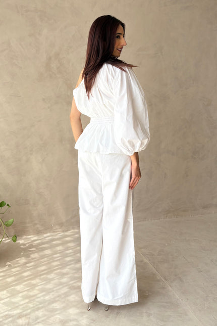 Cotton white pants & one shoulder top