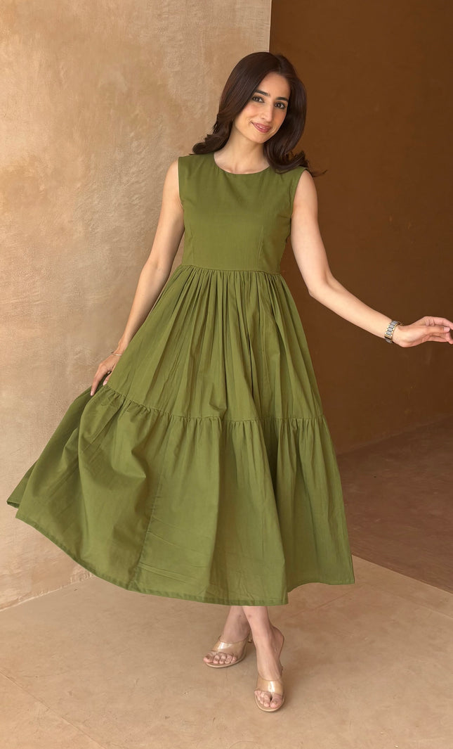 Green midi dress