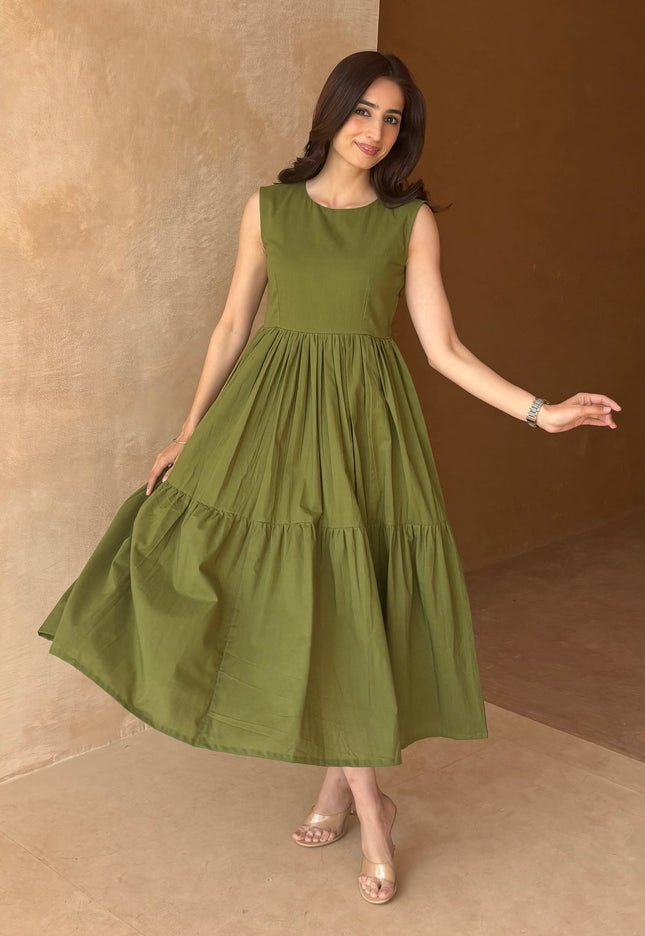 Green midi dress
