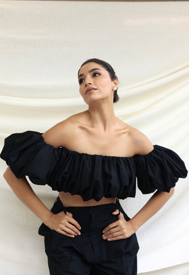 Black puff tube top