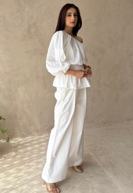 Cotton white pants & one shoulder top