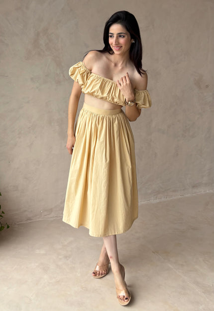 Beige balloon top