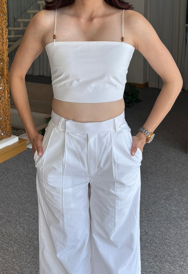 White pants & crop top