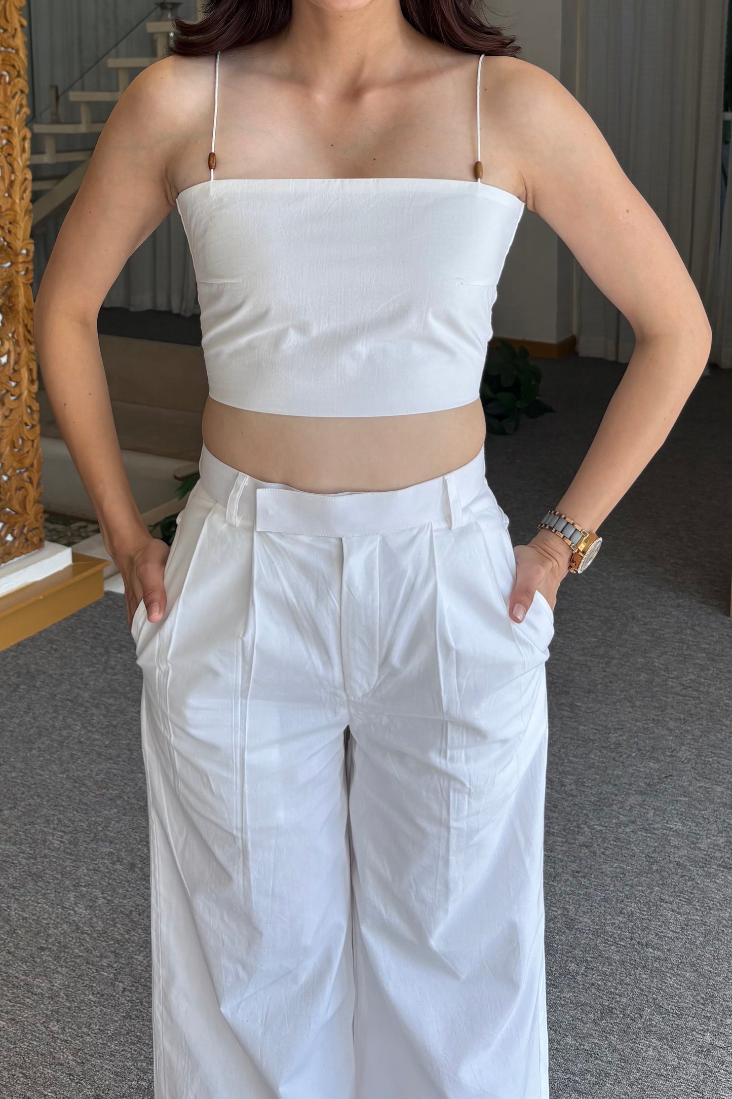 White pants & crop top