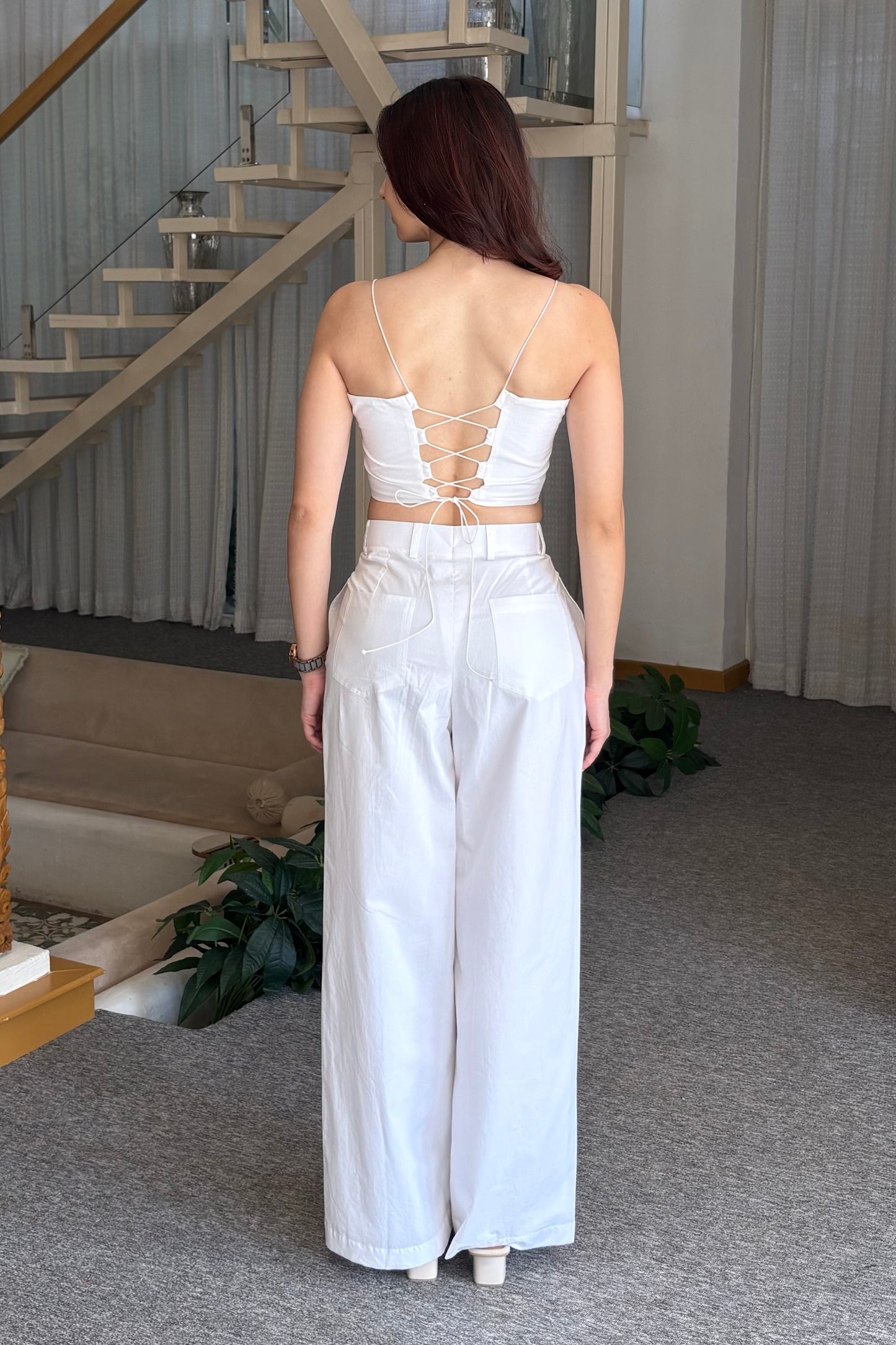 White pants & crop top