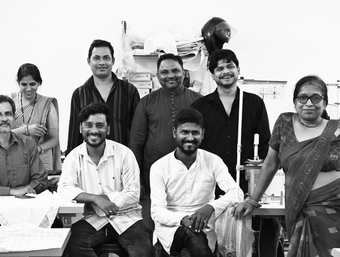 <h2>OUR SQUAD</h2>