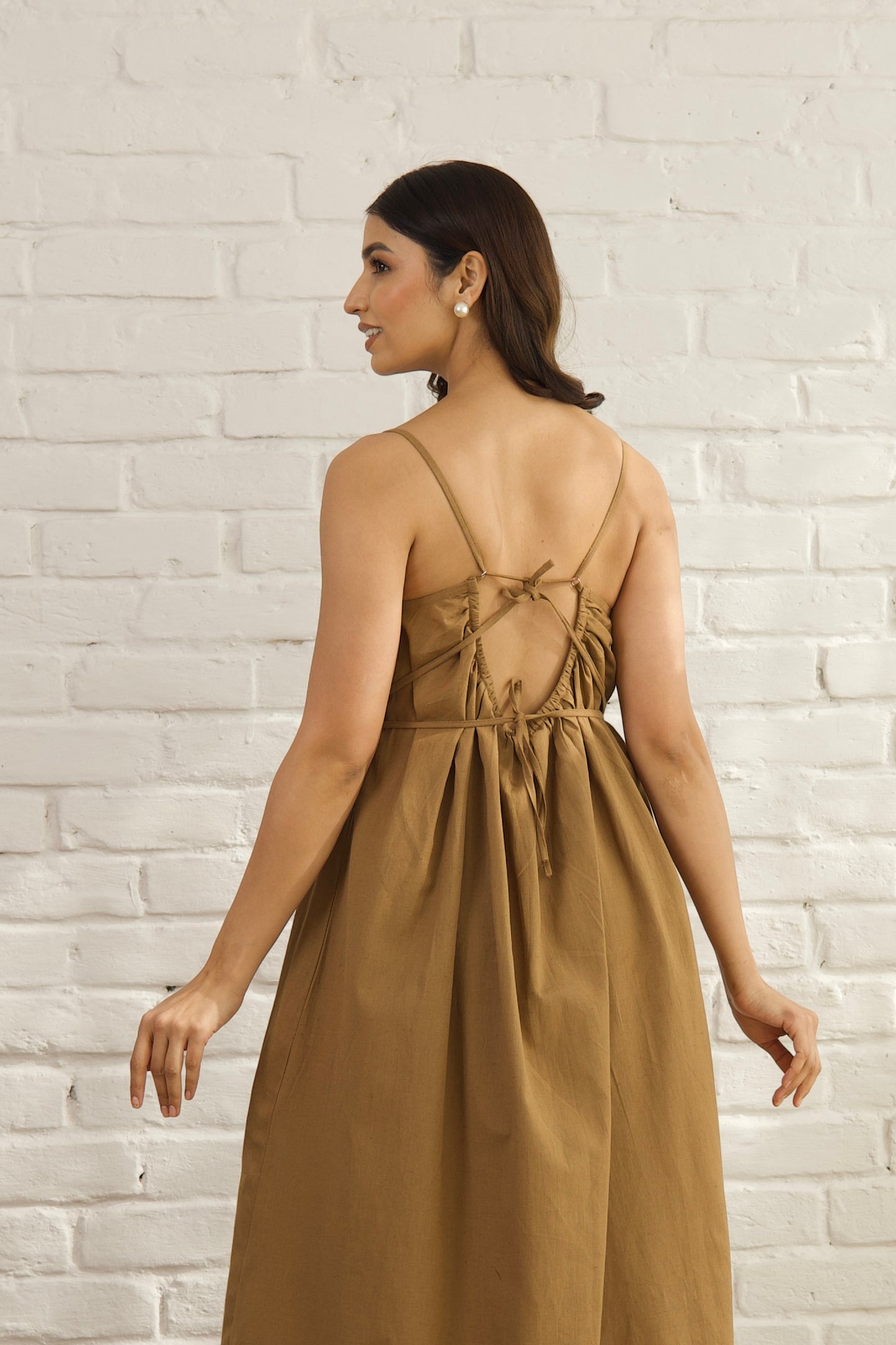 Brown maxi backless dress